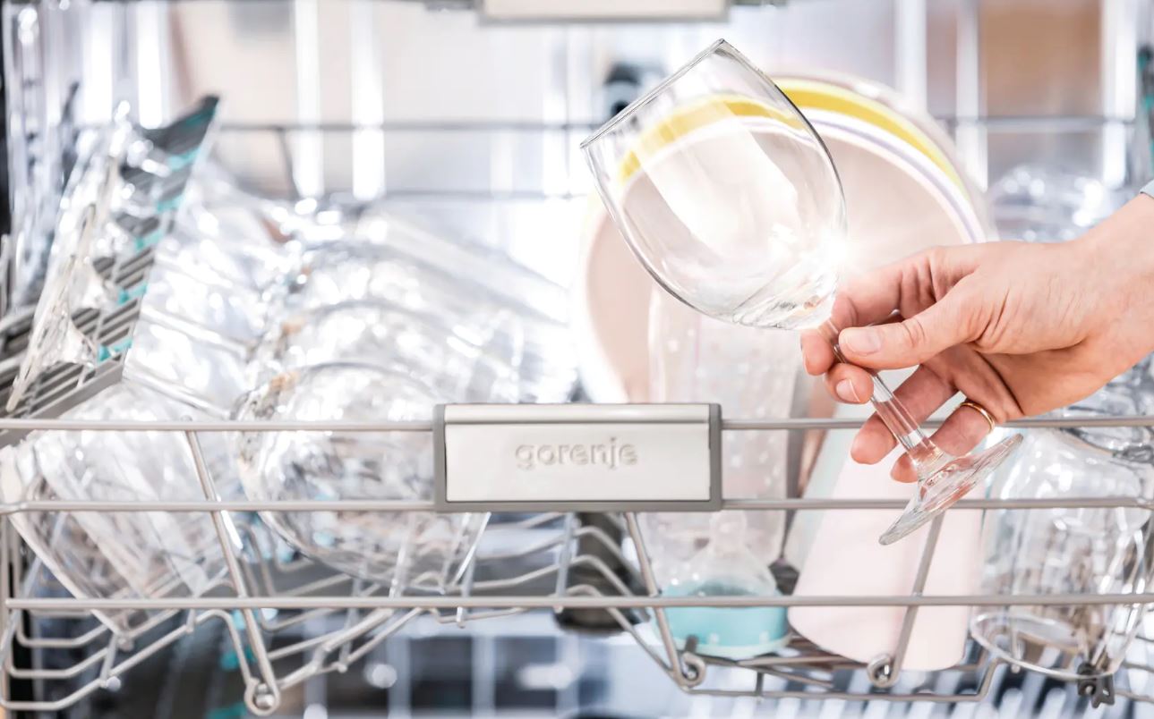 Перерывы в эксплуатации посудомойки