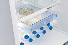 Отдельностоящий комбинированный холодильник-морозильник Gorenje RK 67325 A