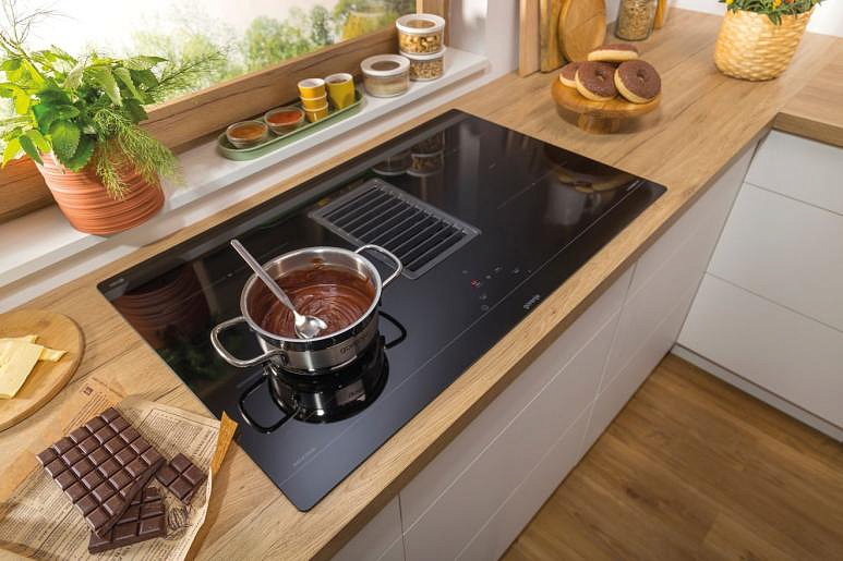 Независимая индукционная варочная панель с вытяжкой Gorenje HET949BSC preview 17