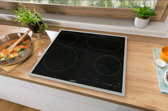 Независимая стеклокерамическая варочная панель Gorenje ECS646BXE preview 8