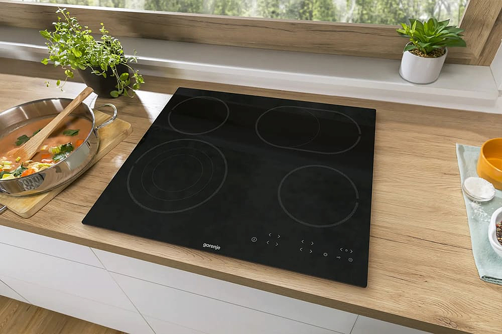 Независимая стеклокерамическая варочная панель Gorenje ECT646BSCE preview 8